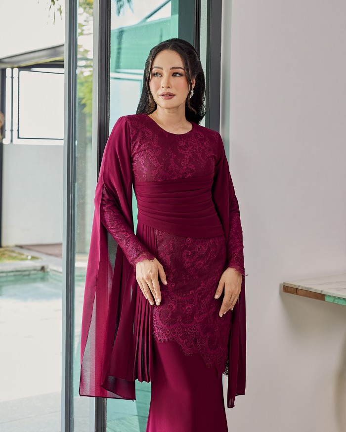 Julissa - Burgundy Maroon