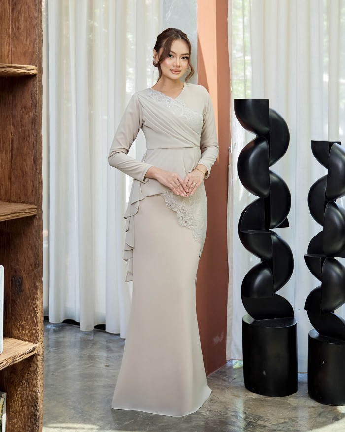 (PRE-ORDER) Amora - Linen Champagne