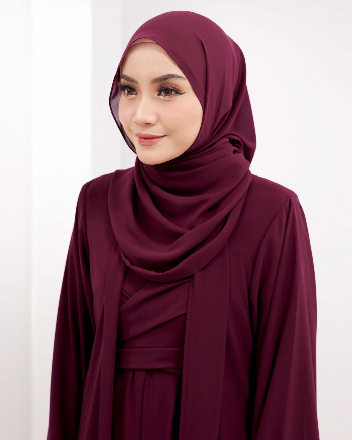 Larona Abaya - Deep Wine