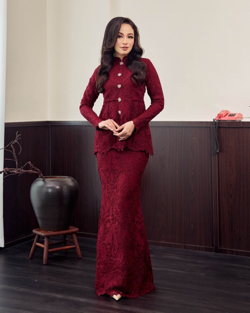 Jasmeen - Dark Maroon