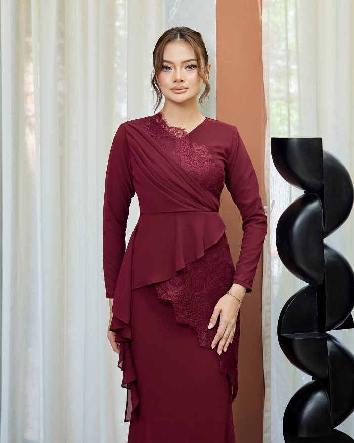 (PRE-ORDER) Amora - Burgundy Maroon